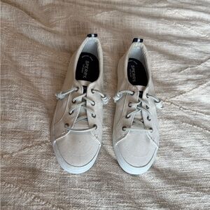 Womens Sperry Boat Shoes 🚢